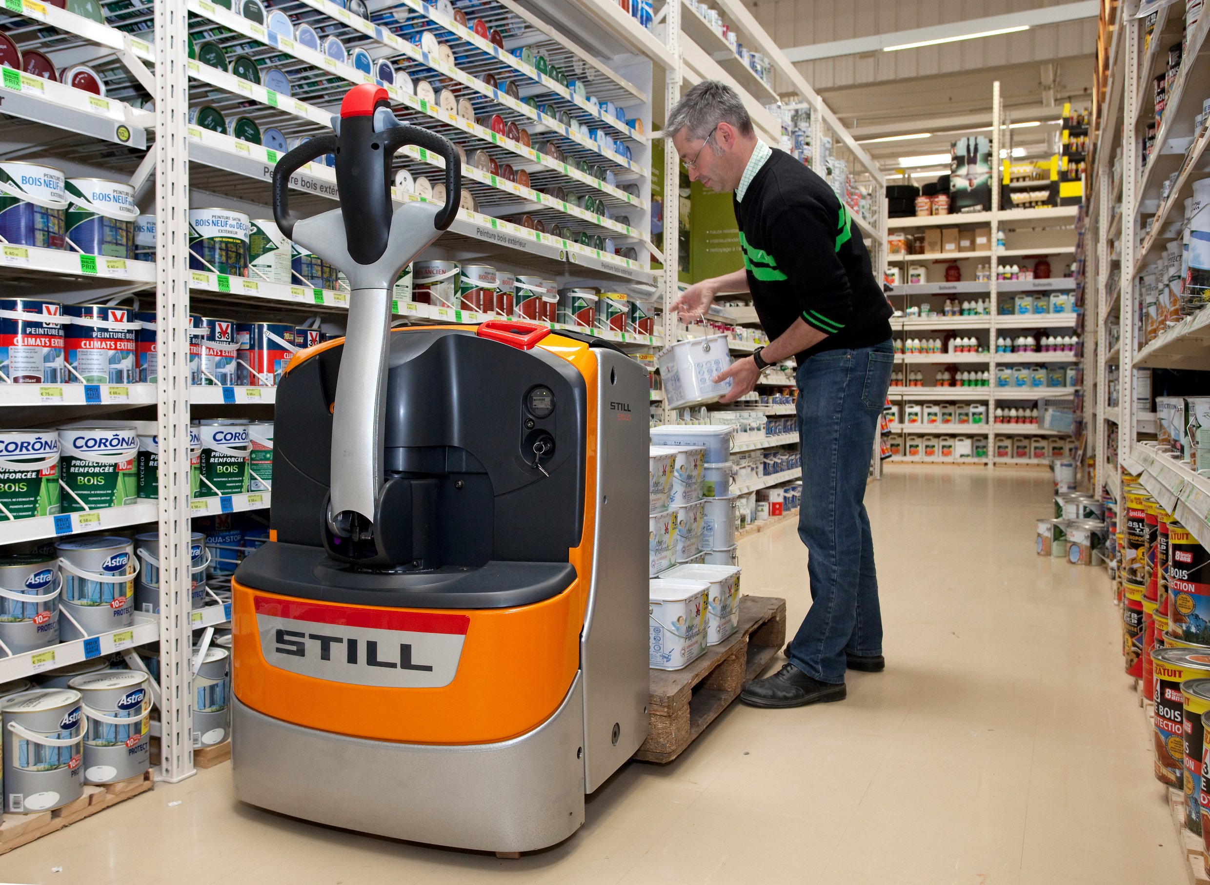 Effiziente Lastenträger der Intralogistik, STILL GmbH, Pressemitteilung - PresseBox